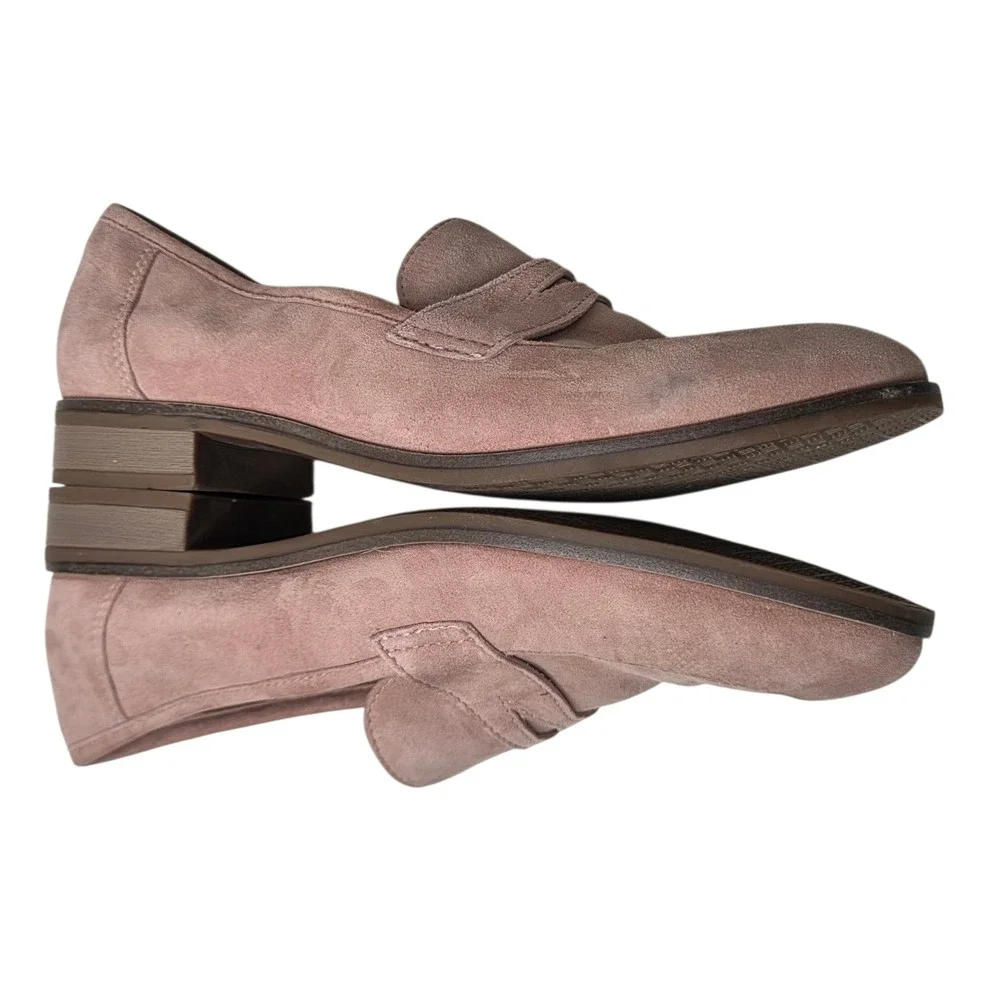 Clarks Womens Mauve Suede Penny Loafer 7.5 Ultimate Comfort Slip On Shoes Preppy